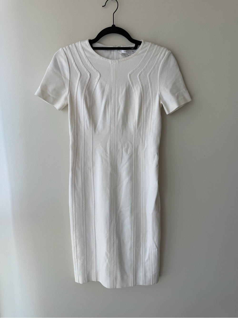 Diane Von Furstenberg Sheath Dress